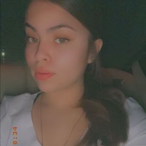 Meet your Posher, Savannah